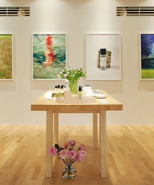 thumbnail image of a magazine