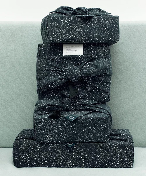 thumbnail image of a magazine